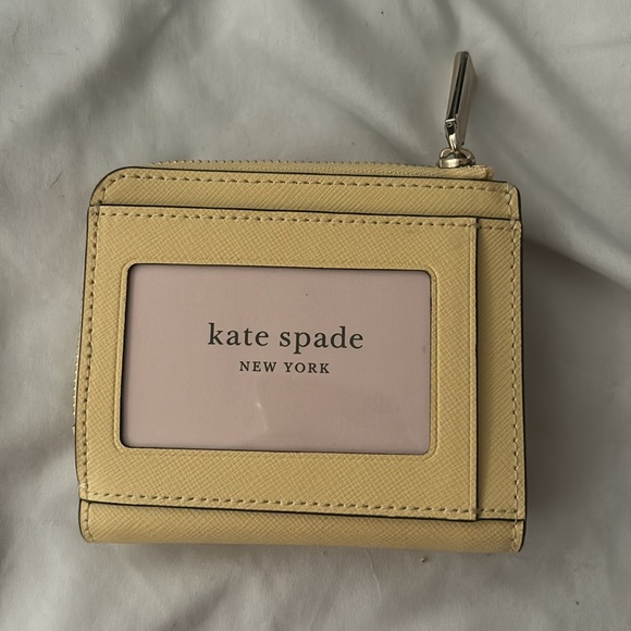 nwt super cute katespade wallet - Picture 2 of 3